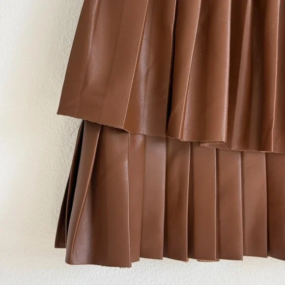 Zara Brown Pleated Leather-Look Mini Skirt with Belt - Picture 3 of 8